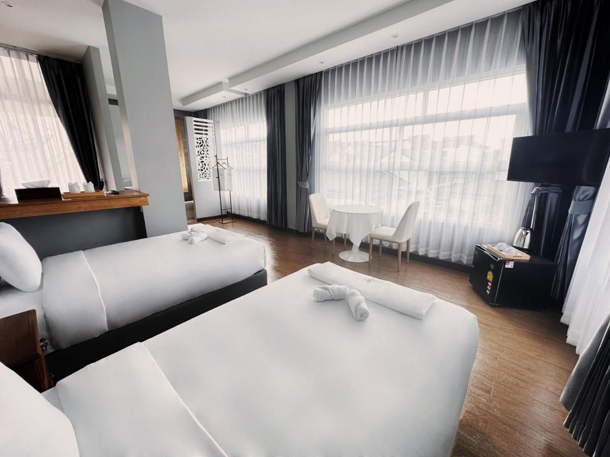 The White House Rachamankha เดอะ ไวท์เฮ้าส์ ราชมรรคา Hostel Chiang Mai Exterior foto